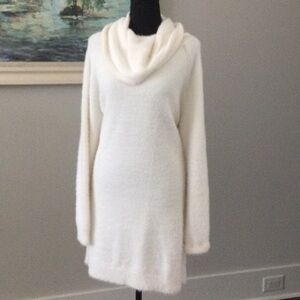 Lou & Grey Cream Long Sleeve Sweater Dress
